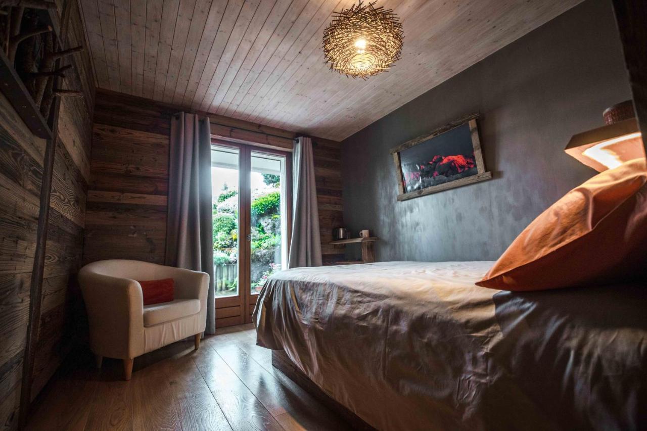 Chambres En Chalet Petit Dejeuner Inclus La Cote d'Arbroz Экстерьер фото