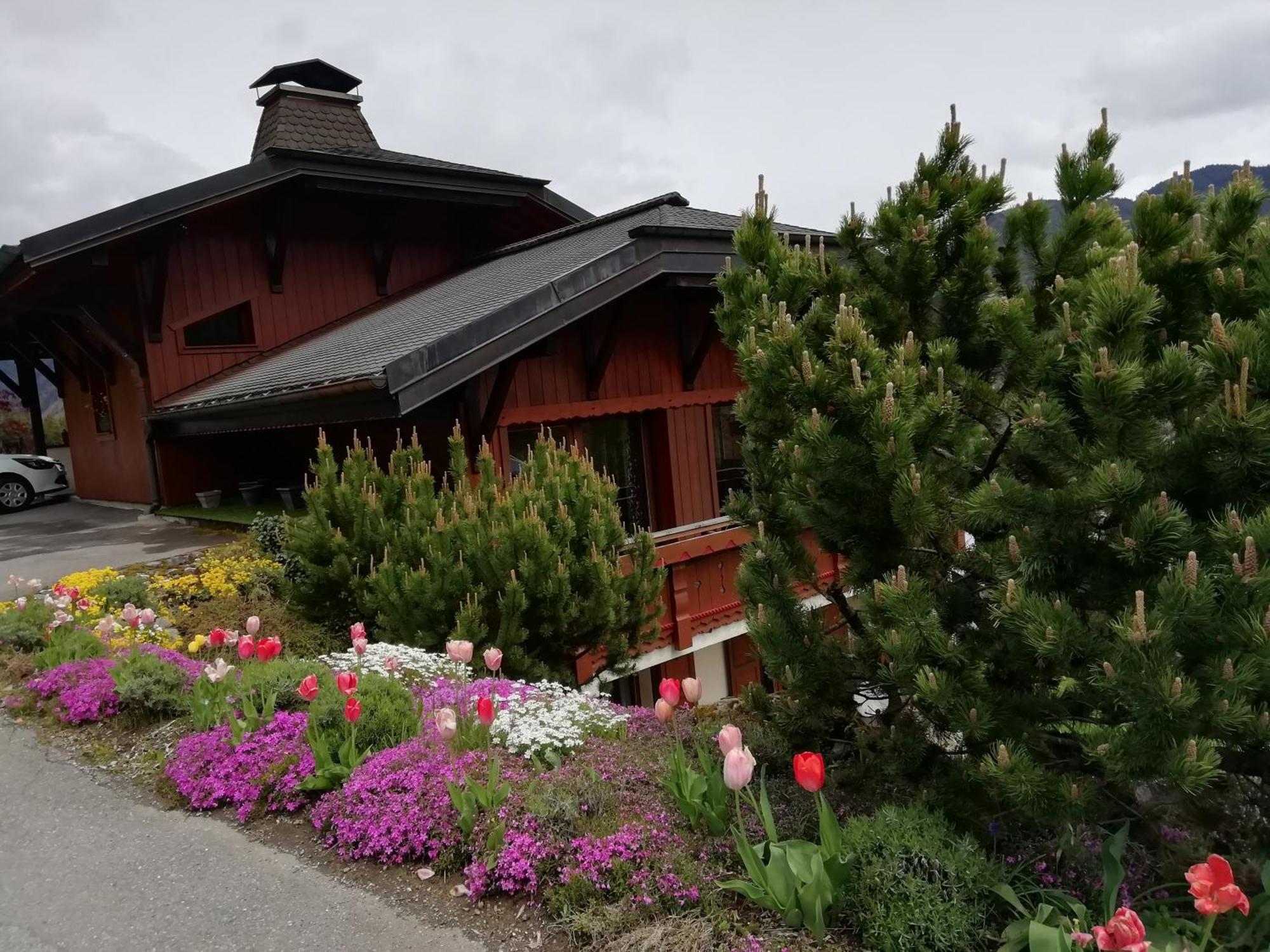 Chambres En Chalet Petit Dejeuner Inclus La Cote d'Arbroz Экстерьер фото